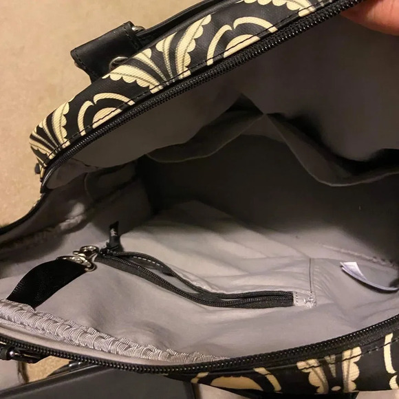 Petunia Pickle Bottom black and white convertible diaper bag - Picture 2 of 8